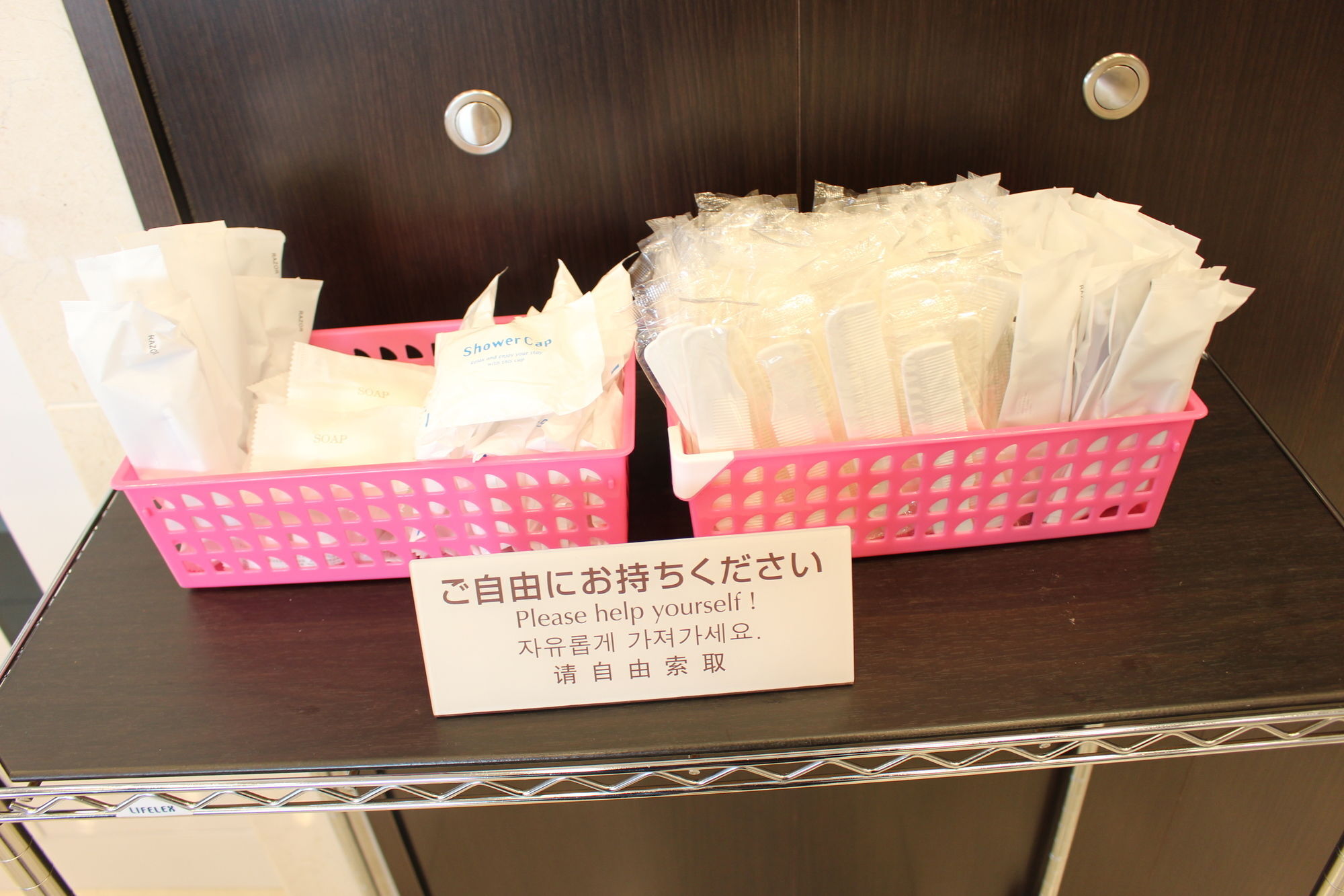 Toyoko Inn Tokyo Nihombashi Hamacho Meijiza Mae Esterno foto